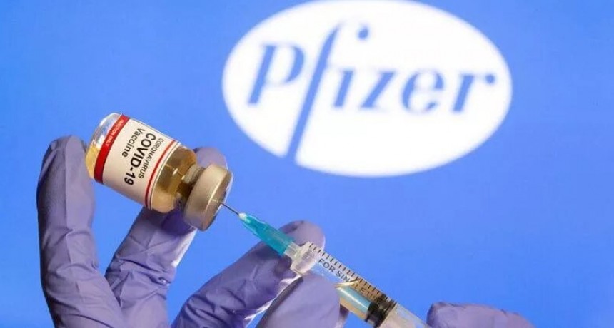 Pfizer asegura que podría crear, una vacuna contra la variante Ómicron