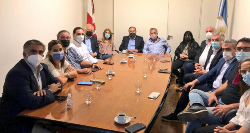 La UCR renovará autoridades del Comité Nacional con la interna Morales-Lousteau al rojo vivo