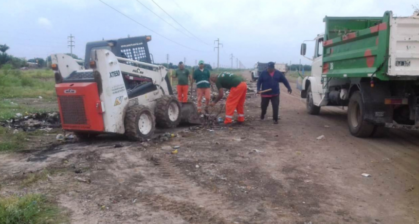Resistencia: operativo de saneamiento ambiental en la Zona Sur 