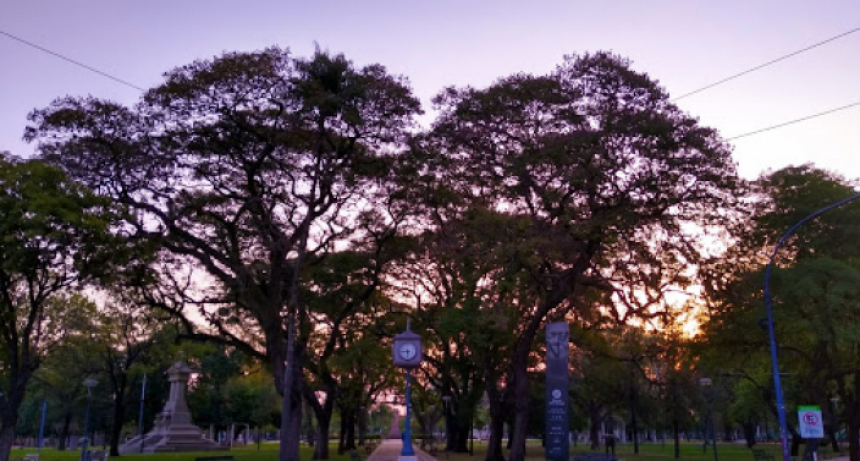 Viernes de mucho calor y fuertes vientos: la máxima alcanzará 34°