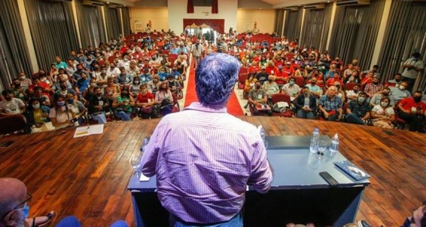 Encuentro de la economía popular en la UNCAUS