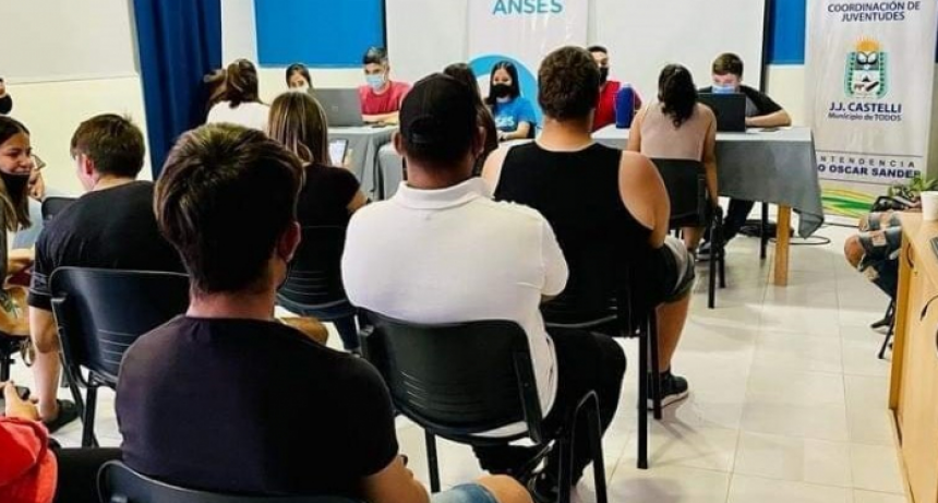 Realizaron en Castelli los primeros operativos de inscripción a becas Progresar