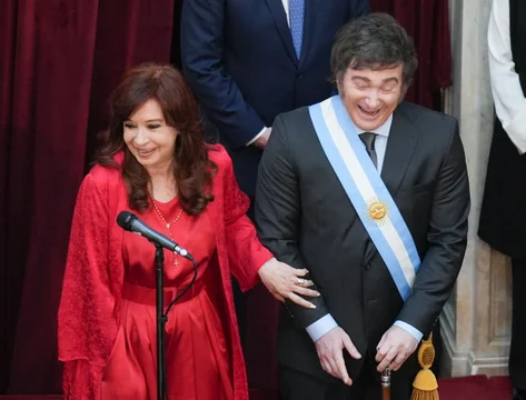 Cristina Kirchner le respondió a Javier Milei y se desligó de Edgardo Kuider: 